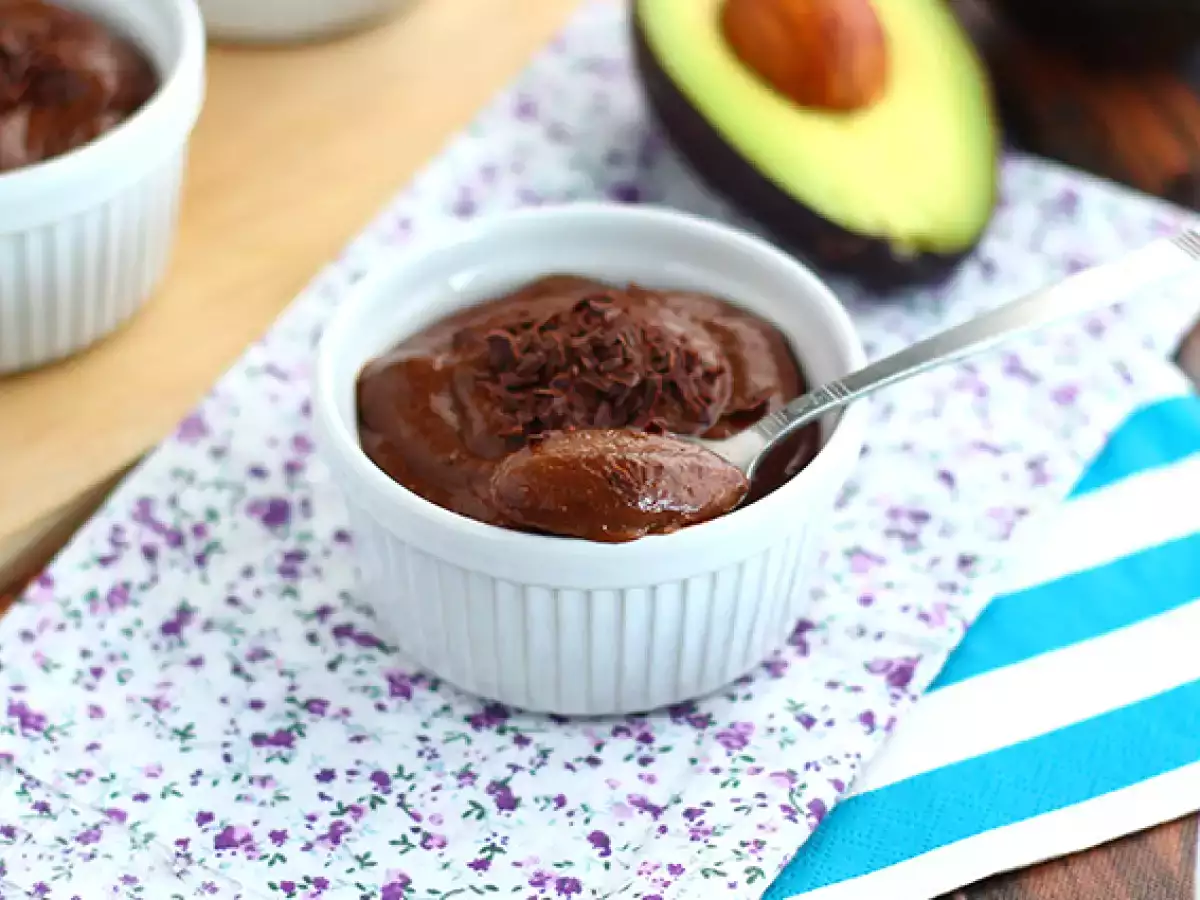 Vegan dessertcrème met chocolade, banaan en avocado - foto 3