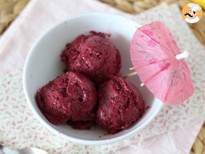 Vegan rood fruitijs: lekkere roombanaan, supermakkelijk te maken!