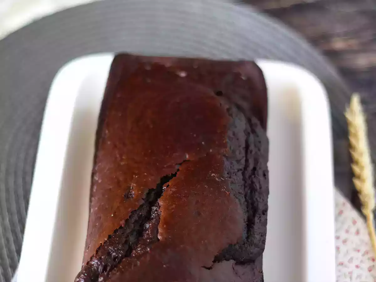 Veganistische chocoladetaart, net zo makkelijk te maken als altijd - foto 3