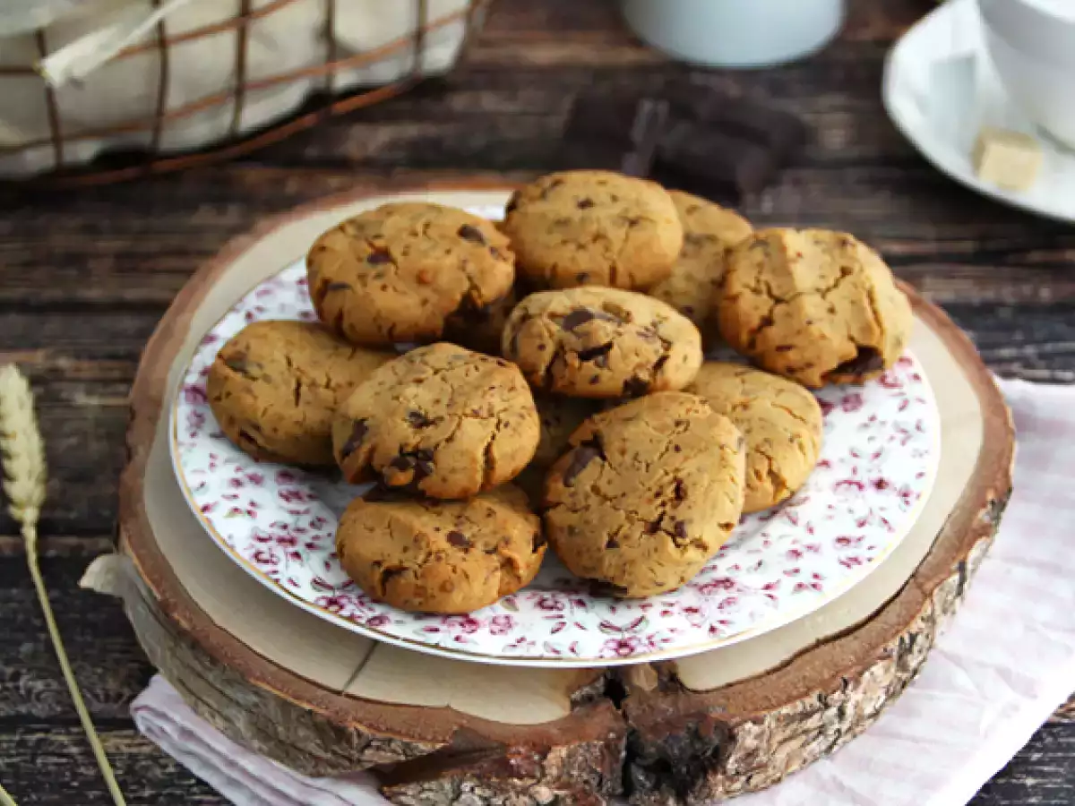 Veganistische glutenvrije koekjes met chocoladestukjes - foto 3