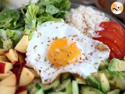 Vegetarische Boeddha Bowl - Een prachtig uitgebalanceerde en kleurrijke salade! - foto 2