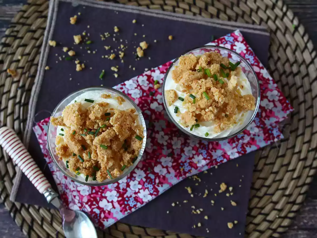 Vegetarische glaasjes: crème van erwtensoep, parmezaancrumble en mascarponecrème - foto 2
