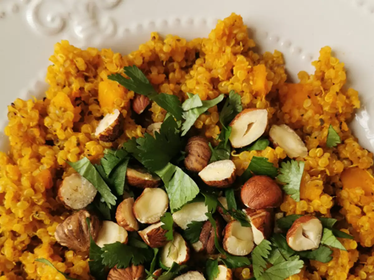 Vegetarische quinoa-risotto met flespompoen, hazelnoten en koriander – quinotto - foto 3