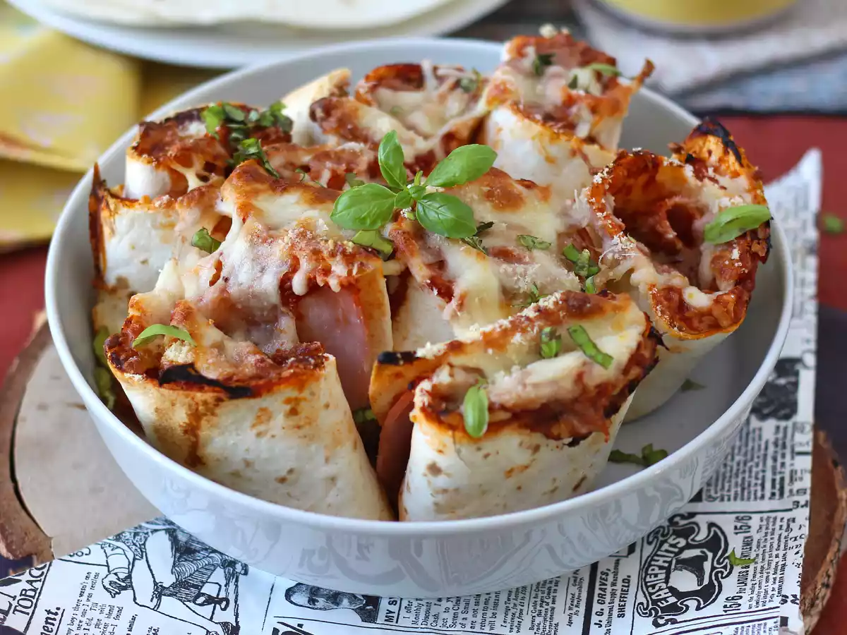 Wat te doen met tortilla's Een gastronomisch gerecht om te delen, met pizzasmaak!