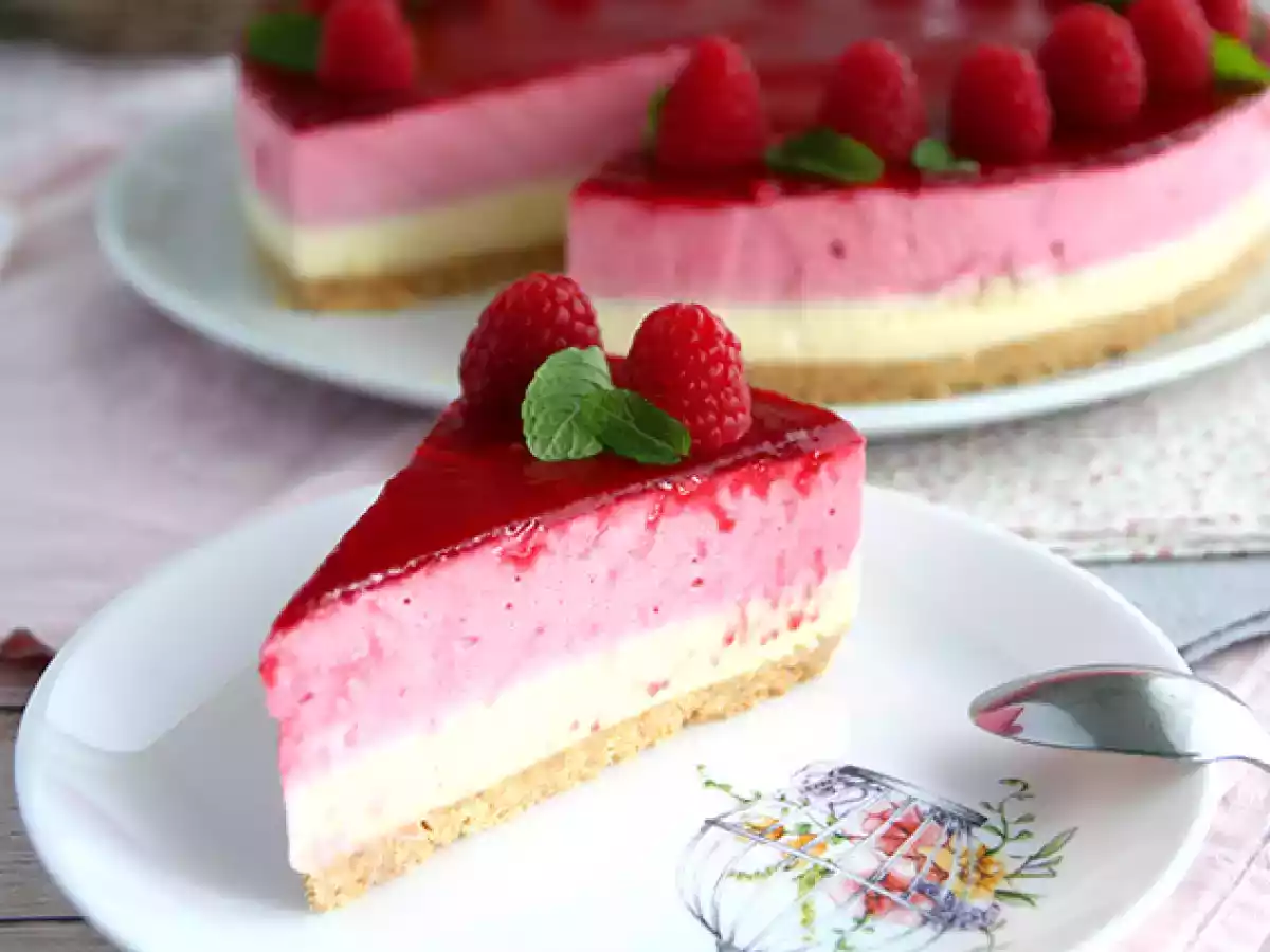 Witte chocolade-frambozenbavarois (stappen en video) - foto 2