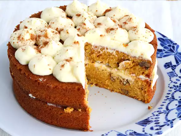 Recept Worteltaart met noten