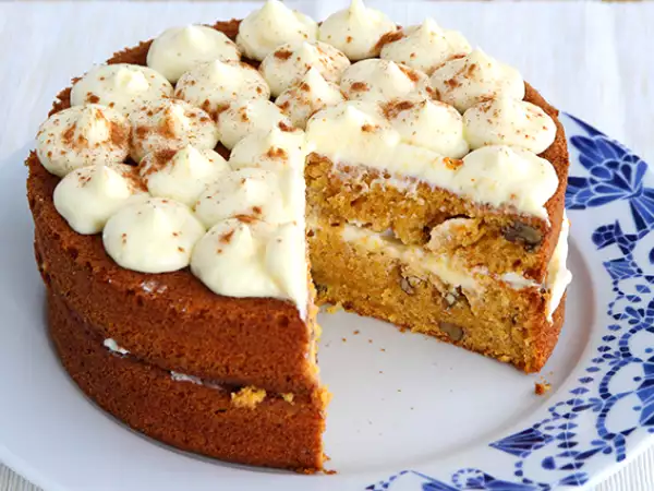 Recept Worteltaart met walnoten (carrot cake)