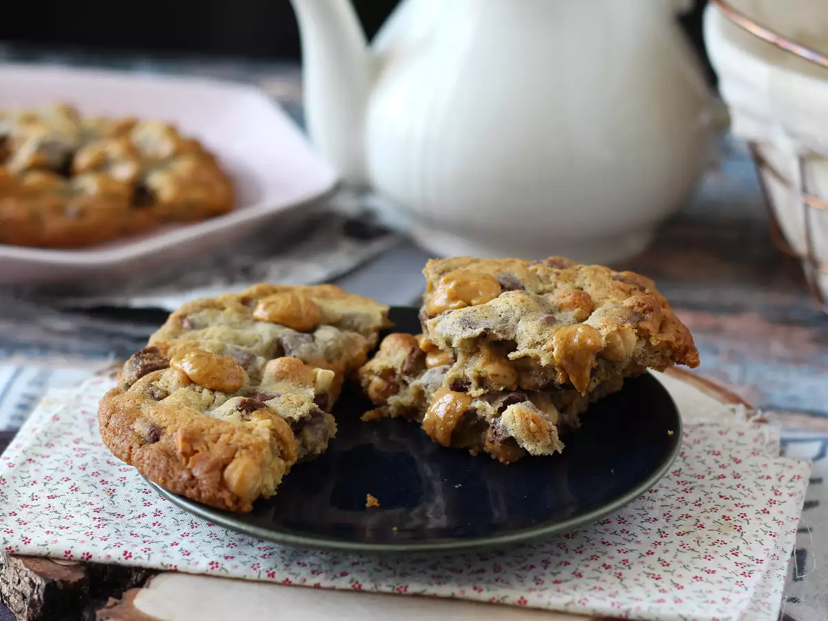 XXL-koekjes met hazelnoten, melkchocolade en praliné - foto 2