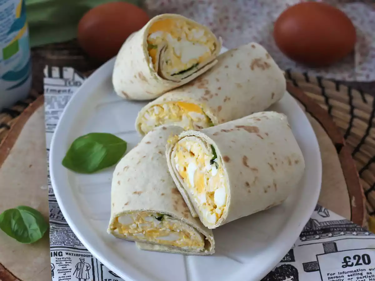 Zachte en super eiwitrijke ei en feta wrap - foto 3