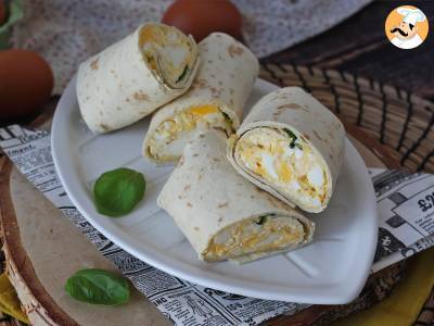 Zachte en super eiwitrijke ei en feta wrap