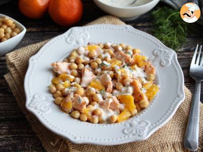 Zalm, kikkererwten en sinaasappelsalade