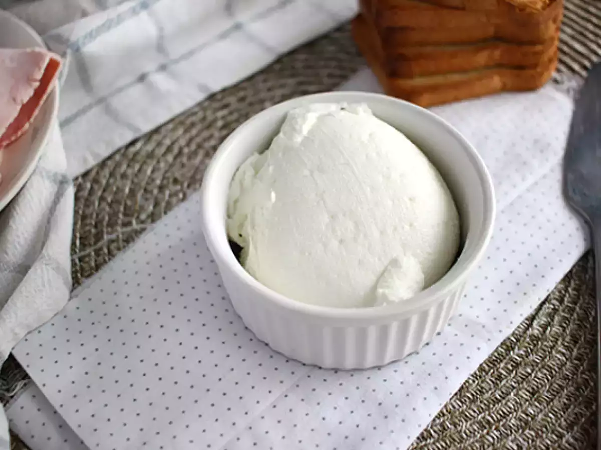 Zelf roomkaas maken (Philadelphia-stijl) met 2 ingrediënten - foto 3
