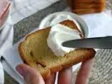 Zelf roomkaas maken (Philadelphia-stijl) met 2 ingrediënten, foto 3