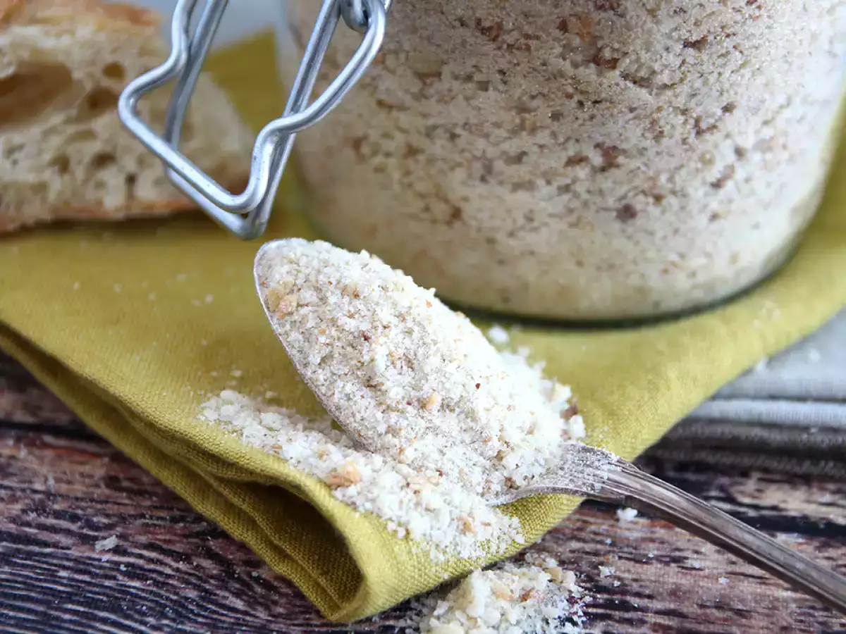 Zelfgemaakt paneermeel van oud brood - foto 4