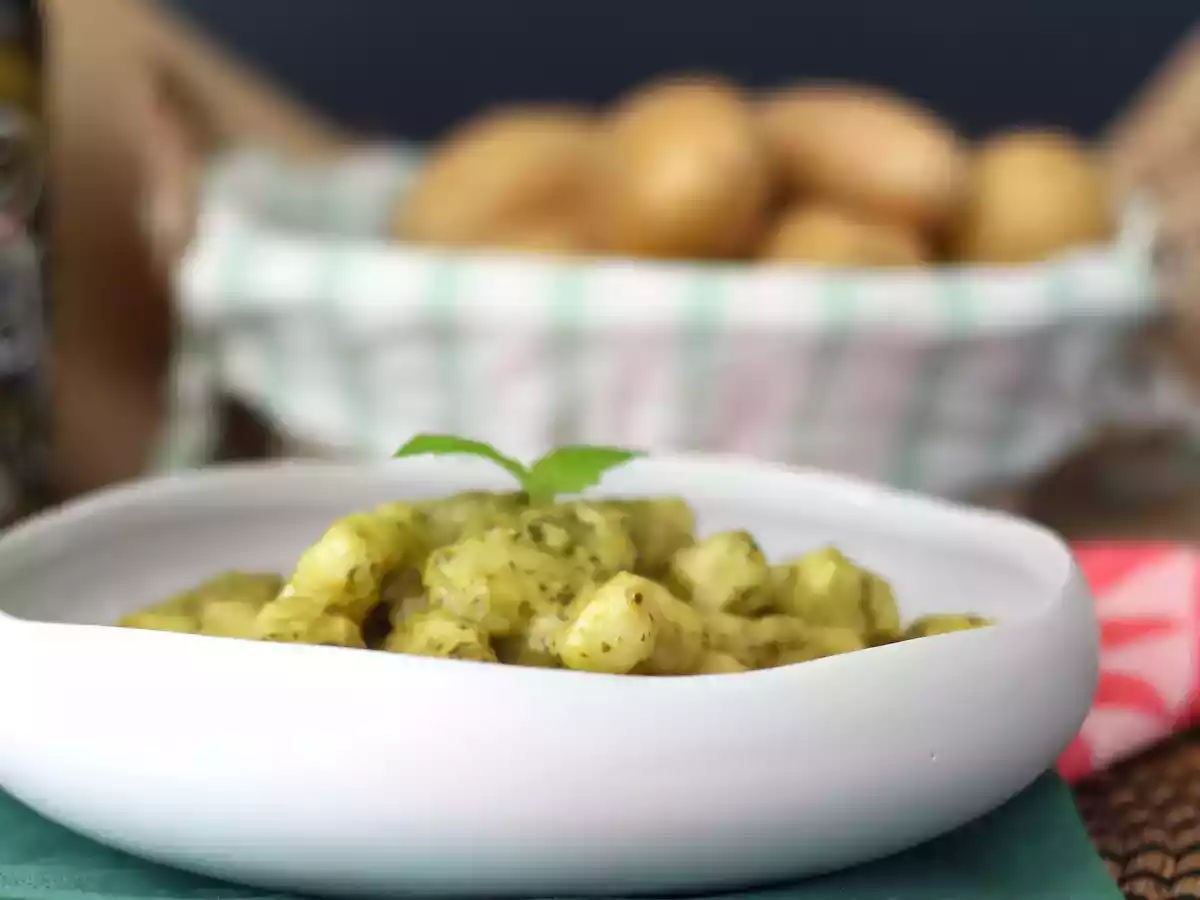 Zelfgemaakte aardappelgnocchi met pesto - foto 2
