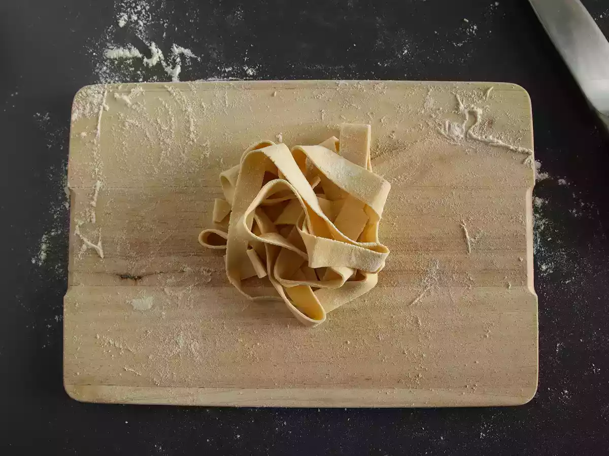 Zelfgemaakte eierappardelle: het recept stap voor stap uitgelegd - foto 4