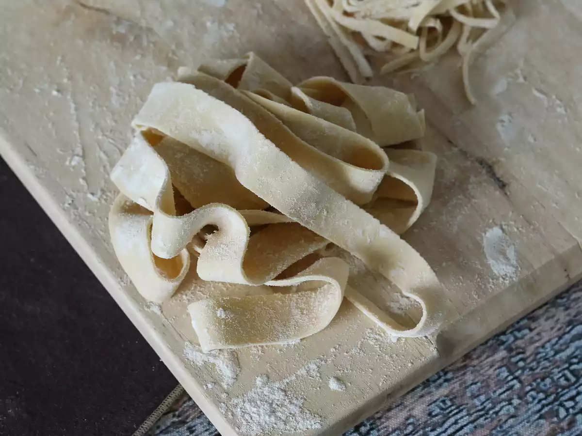 Zelfgemaakte eierappardelle: het recept stap voor stap uitgelegd - foto 5