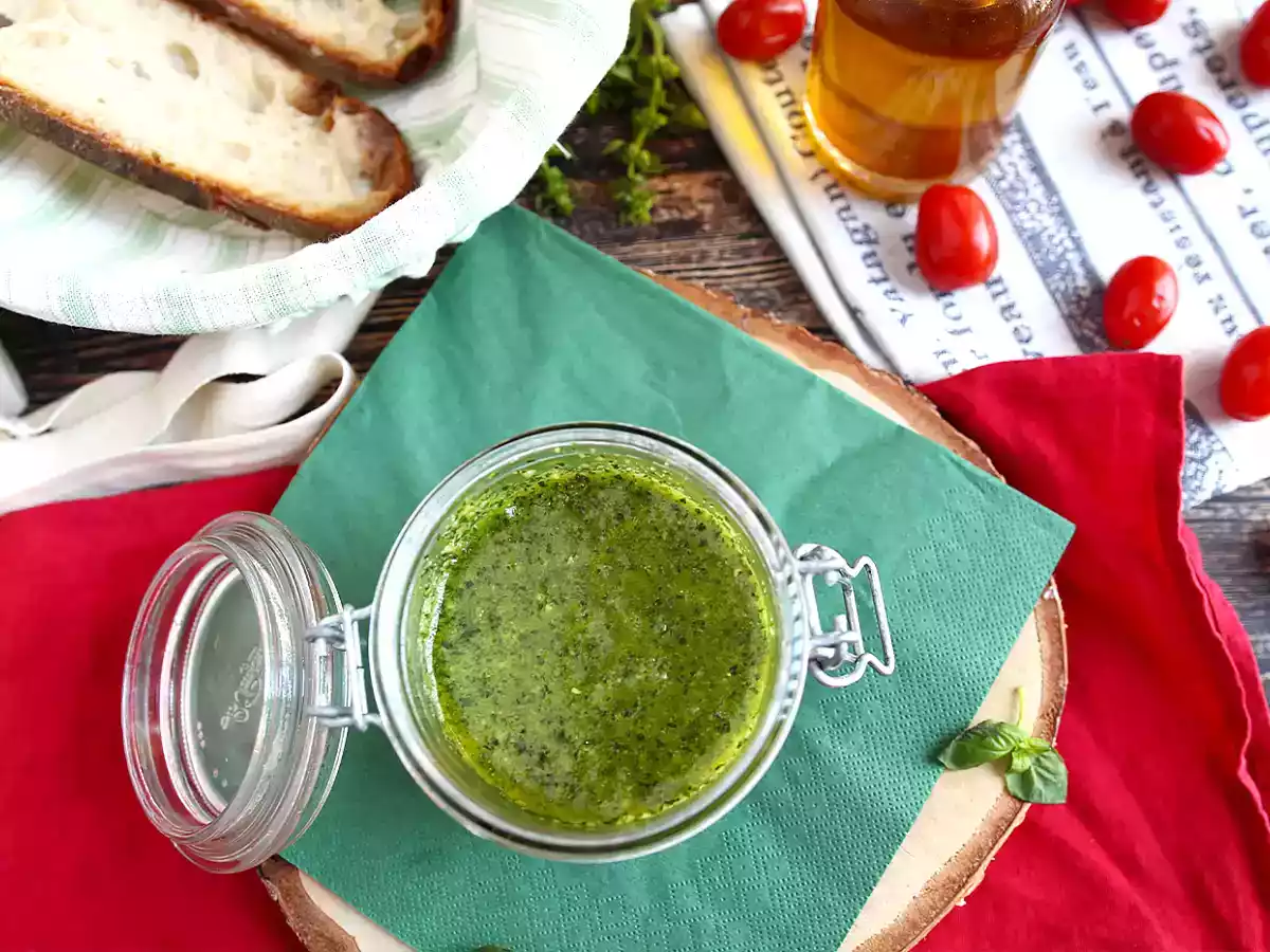 Zelfgemaakte groene pesto - pesto alla genovese - foto 4