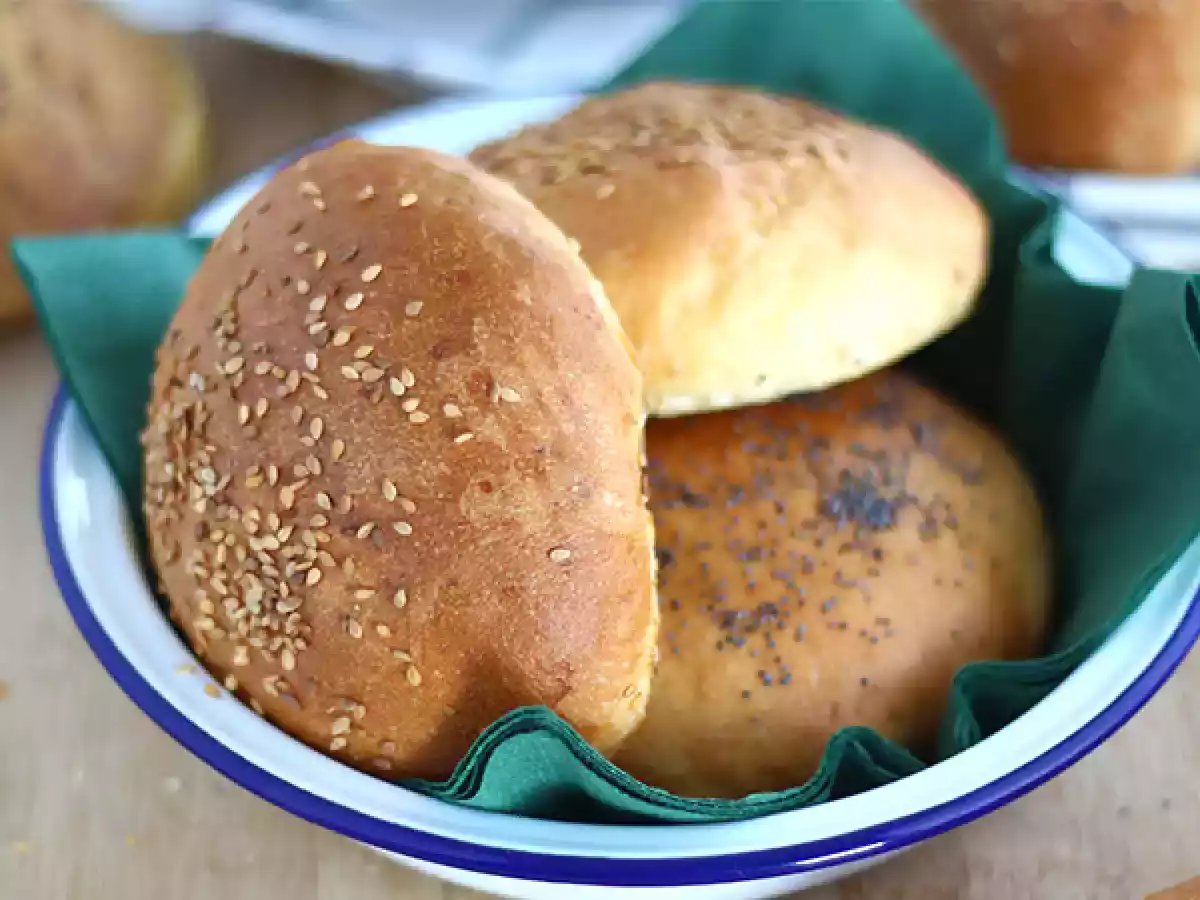 Zelfgemaakte hamburgerbroodjes - foto 2