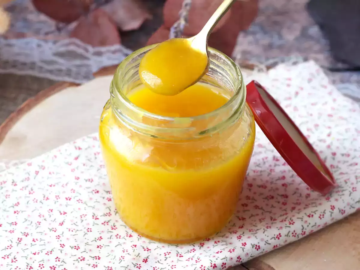 Zelfgemaakte mangoconfituur met maar 3 ingrediënten!