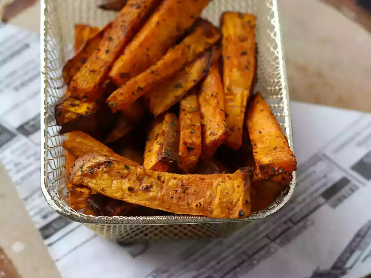 Zoete aardappelfrietjes in de Air Fryer, voor een knapperig, kauwbaar resultaat! - foto 4