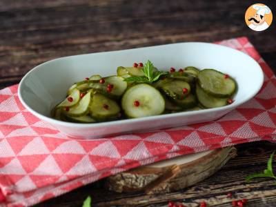 Zoetzure komkommers: een snel en lekker bijgerecht voor de zomer!